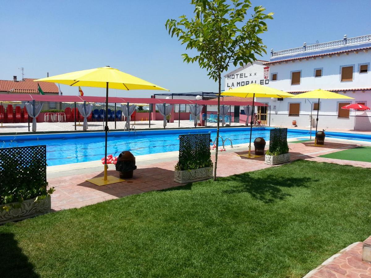 Hotel La Moraleda - Complejo Las Delicias 빌라누에바 델 아르소비스포 외부 사진